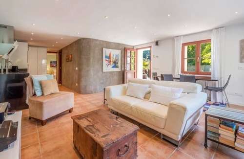 Soller House | NEW ! Fantastically beautiful casita with designer saltwater pool and waterfall