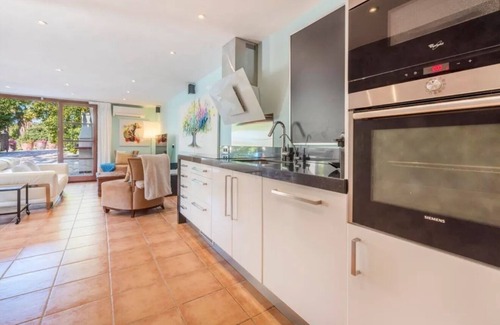 Soller House | NEW ! Fantastically beautiful casita with designer saltwater pool and waterfall