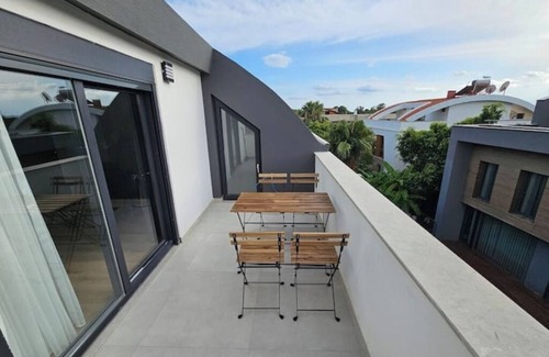 Lara House | New Flat&Large Living Space(6) Close to Lara Beach