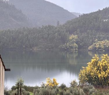 Serta Apartment | New Flat with View over the River Zezere