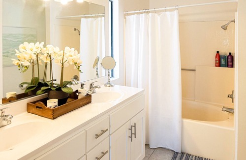 Southridge Village House | New Furnished Safe Elegant Home near NOS center