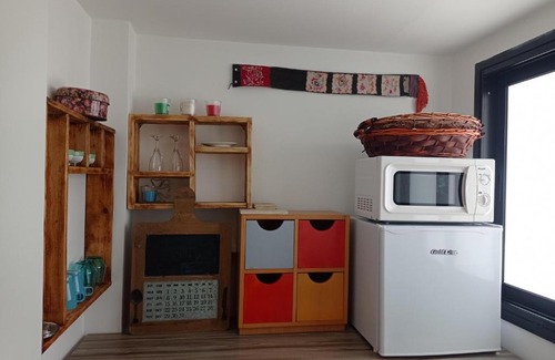 Haifa House | NEW! Great Location! Vibrant Downtown, Talpiot Market, Flea Market, Carmel Beach, close to everywhere