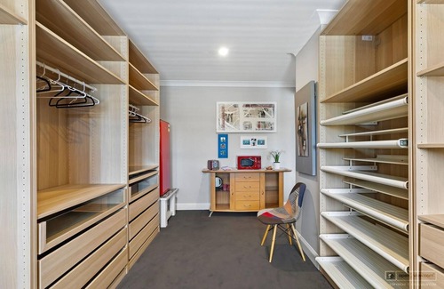Banksia Beach House | New Haven - Grand Canal View Suite
