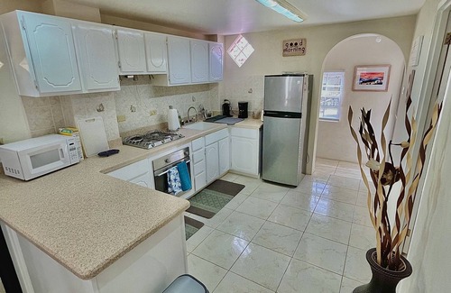 Warleigh House | New! Heywoods Beach, West Coast, 4 bed/4 bath
