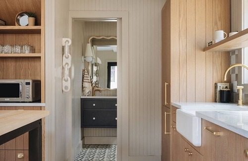 Union Pier House | New! Juniper Presents: The Fern - A 2 Bed/1.5 Bath Townie Cottage, Walk to Beach