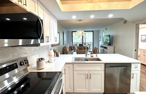 Bonita Bay Condo | New! Just renovated coastal condo, Gated community, 10 min to beach by shuttle!