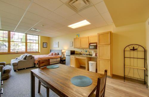 New Kensington Apartment | New Kensington Apt Near Parks Pets Welcome!