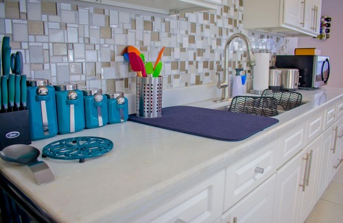 New Kingston Apartment | New Kingston Corporate Apts at Donhead