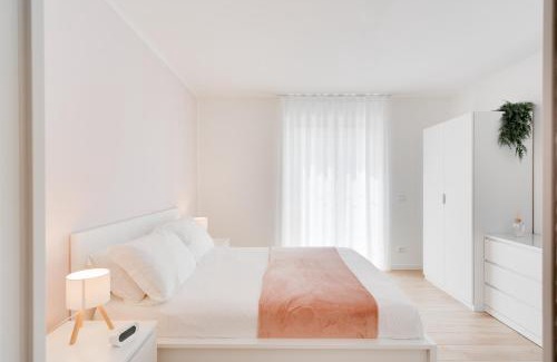 Gorizia Apartment | NEW! La Rosa di Greta - 2 E-Bikes, Private Parking e 2 colonnine elettriche di ricarica