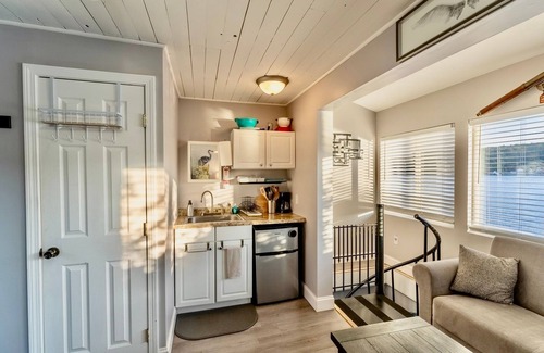 Alton Bay Apartment | NEW Lakefront Escape Private Dock & Lake Views