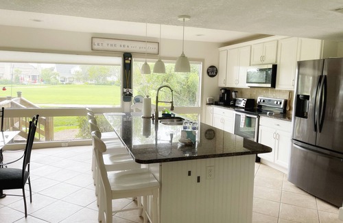 St. Simons Island House | New! Large, Pet Friendly Townhome Overlooking Sea Palms Golf Course