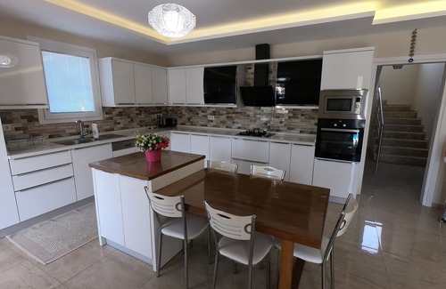 Dalyan City Center Villa | NEW LISTING! BEAUTIFUL PRIVATE 5 BEDROOM VILLA RIGHT in CENTRE of DALYAN!