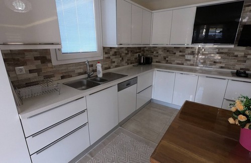 Dalyan City Center Villa | NEW LISTING! BEAUTIFUL PRIVATE 5 BEDROOM VILLA RIGHT in CENTRE of DALYAN!