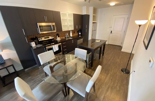 Arlington Apartment | NEW Listing 1BR 1- FREE parking, tons of amenities, and close to DC and metro