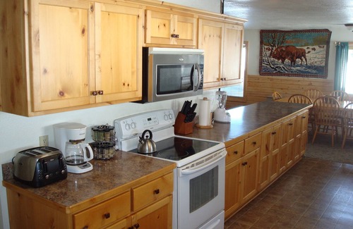 Lazy Acres House | NEW LISTING | 8 miles from Yellowstone! | Parking for Toys! | Grill & Firelplace
