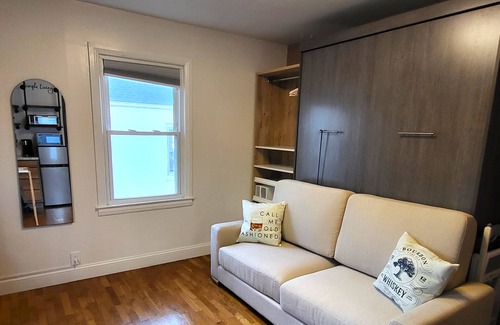 Knoxville Apartment | New Listing! Boutique Studio Close to Downtown - First 3 Bookings Get 20% Off