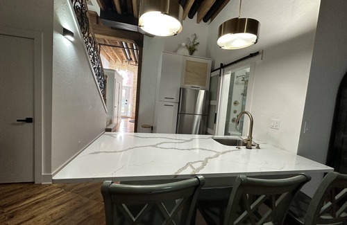 Grand Haven Condo | NEW LISTING DOWNTOWN! Level 1 has a Restaurant, Brewery, Salon & Spa, & More