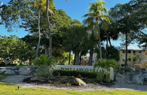 Key Largo Villa | New listing! Key Largo Villa close to John Pennekamp State Park
