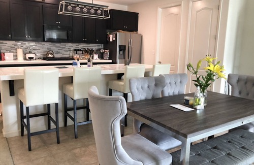 Hollister House | *NEW LISTING* LUXURIOUS and SPACIOUS Family friendly home w/BRAND NEW HOT TUB*