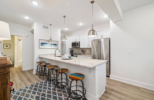Mexico Beach Condo | New Listing! Mexico Beach Condo! Beachfront! Community Pool and Hot Tub! Peloton! Elevator!