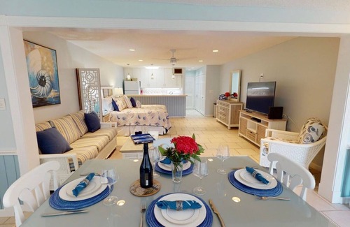 Estate Smith Bay Condo | New Listing! Our Sapphire Bliss - West, Beachfront Walk Out on Sapphire Beach