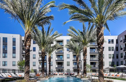 Downtown Phoenix Apartment | New Listing! Spacious Downtown 2bd with Resort Amenities