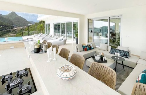 Indigo Bay Villa | **New Listing** Villa Numa luxurious design villa