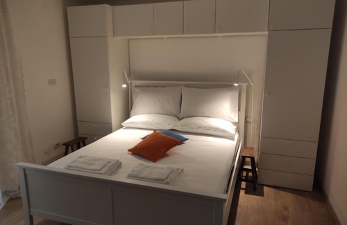 Montecalvario House | New Little House