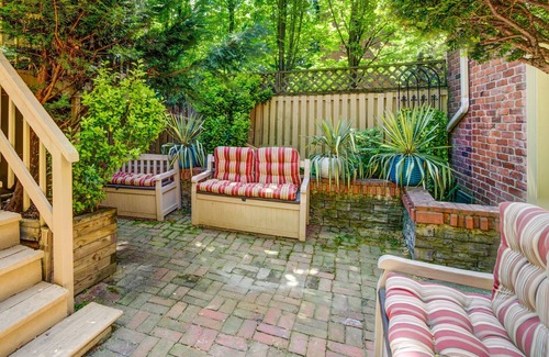 Cardozo Apartment | NEW! Logan Mansion Suite 4