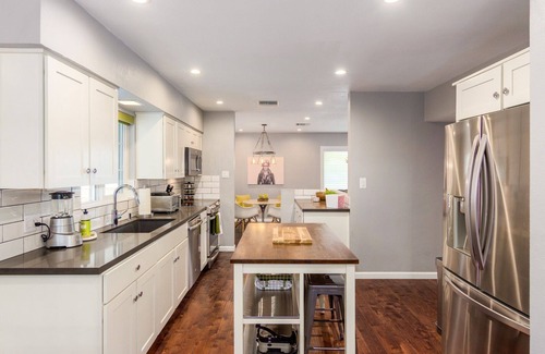 Village Grove House | NEW LUSH OLDTOWN OASIS-THE PAPAGO HOUSE