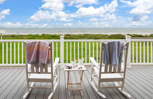 Crystal Beach House | New! Luxurious 3 Bed Sleeps 12 Epic Views Wow