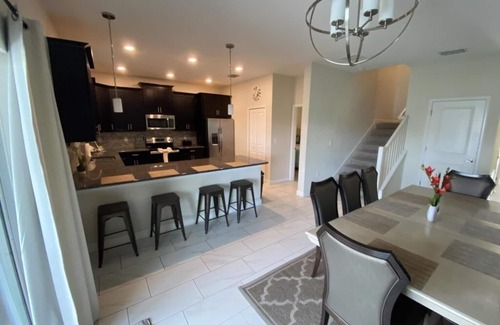 Davenport Villa | NEW! Luxurious 6BR Villa in Champions Gate | Pool, Spa & Near Disney