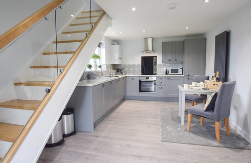 Arncott House | new luxury 5 star 1-bed house nr Bicester village