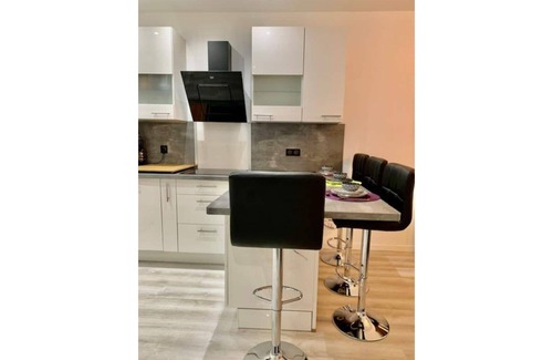 Quartier Chorier-Berriat Apartment | New Luxury Apartment in the Heart of Grenoble- Modern, Bright, Absolute Comfort!