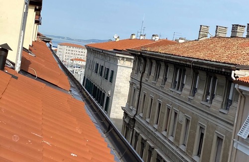 Citta Nuova-Barriera Nuova-San Vito-Citta Vecchia Apartment | New luxury attic near piazza Unità and the sea