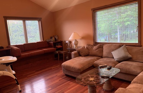 Terra Alta House | New!! Mcferson located in Beautiful Alphine Lake Resort