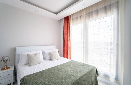 Aksu Apartment | New Modern Residence w Shared Pool in Antalya Aksu