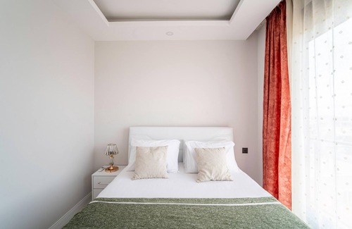 Aksu Apartment | New Modern Residence w Shared Pool in Antalya Aksu