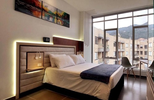 Usaquen Apartment | New modern & warm suite overlooking the mountains
