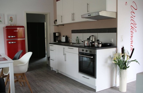 Loef House | New Moselle holiday home Rute Knubbe, detached, quiet, on a sunny slope