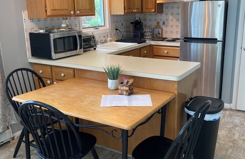 Southbury Apartment | New One Bedroom Apartment Centrally Located in Southbury
