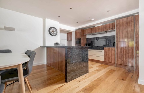 St. Andrews Apartment | New Park Place Apartments (No 15)