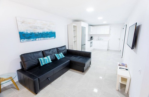 Patalavaca Ski Chalet | New Patalavaca ocean views By CanariasGetaway