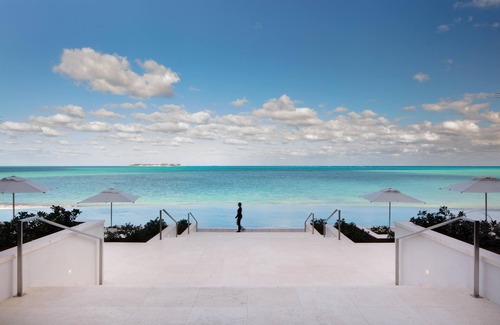 Nassau Resort | NEW Premier Suite on Cable Beach - Huge Private Balcony- Incredible Ocean Views!