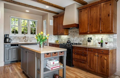 Cordillera House | πββ·π NEW! PRIVATE HOME! Views Galore! Pet-Friendly! 30+ NIGHT STAYS!