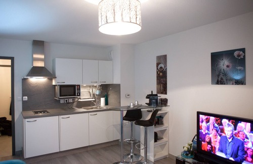 Quartier du Port Apartment | new quiet studio with balcony in the port of Nice