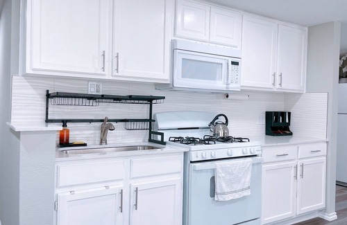 Manor House | *New remodel- Modern Home