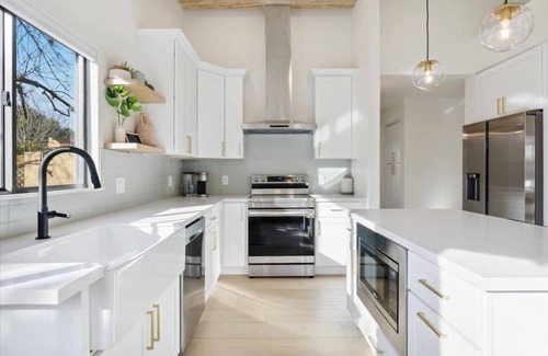 Tempe House | NEW Remodeled Tempe Pool Home!
