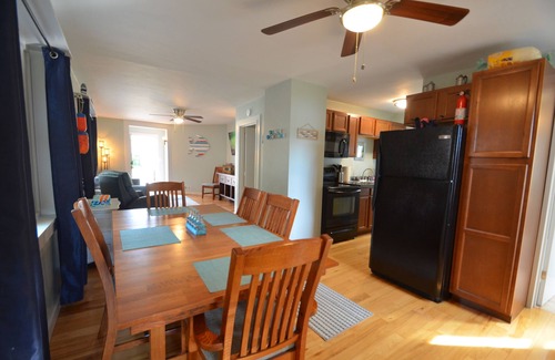 Two Rivers House | New! Riverfront Retreat! Dock! Near downtown & Neshotah Park. Dogs ok!