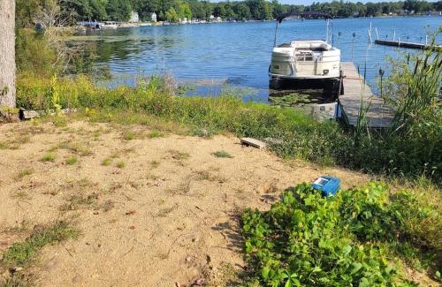 Greenville House | New! Robin's Nest - Cute Lakefront Tiny House!